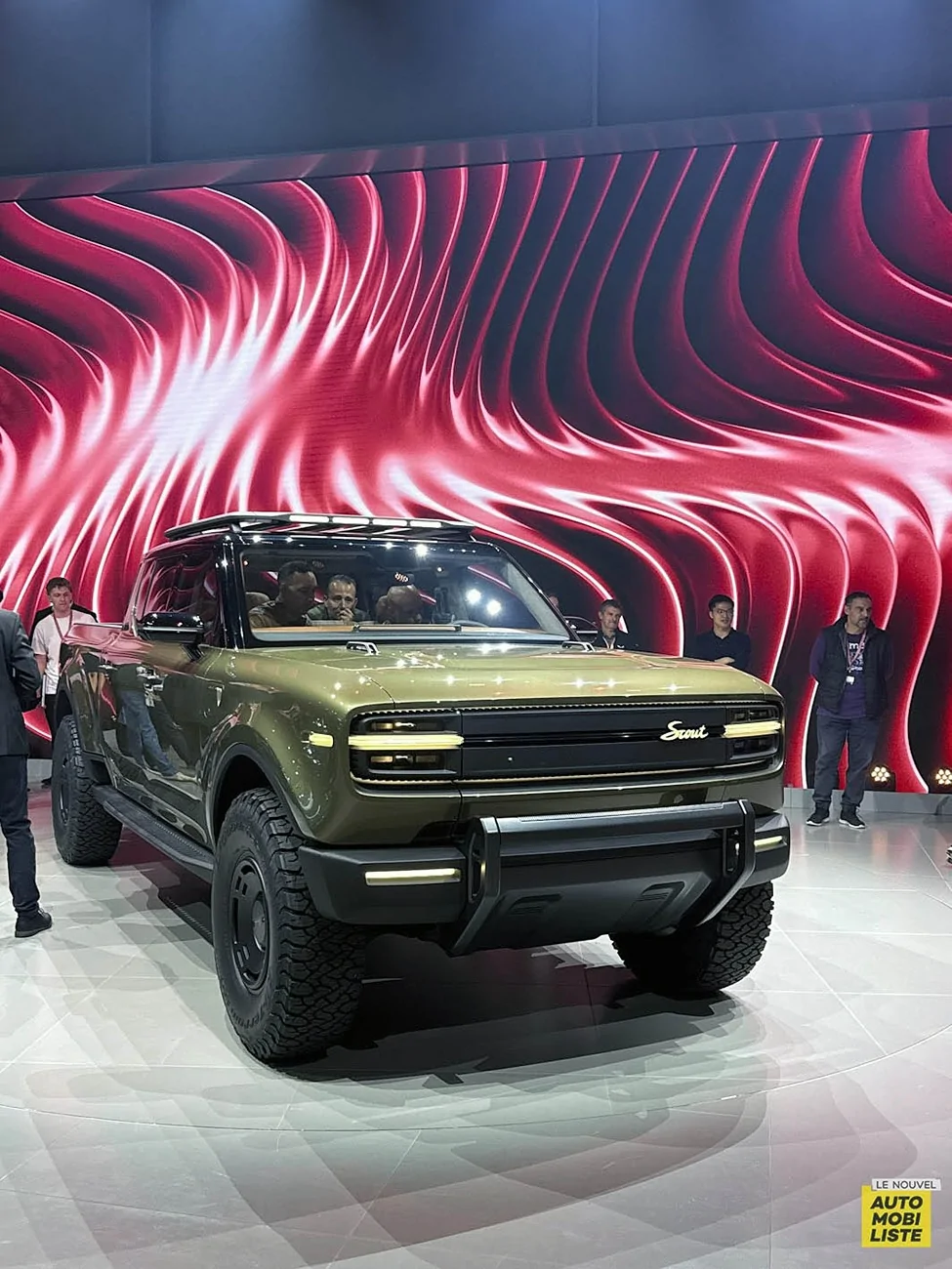 Scout Terra in Silo Green Metallic color 9.webp